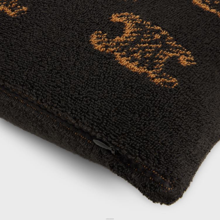 CELINE bruin/kameel strandkussen van badstof katoen met monogram 4TLH81690