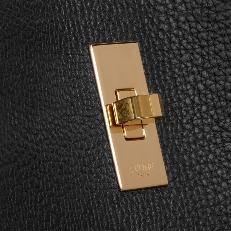 CELINE zwart bucket 16-zak van soepel generfd kalfsleer 4TLH8145