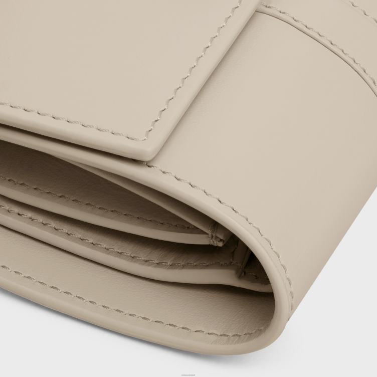 CELINE lichte steen kleine driebladige portemonnee 16 van glanzend kalfsleer 4TLH8424